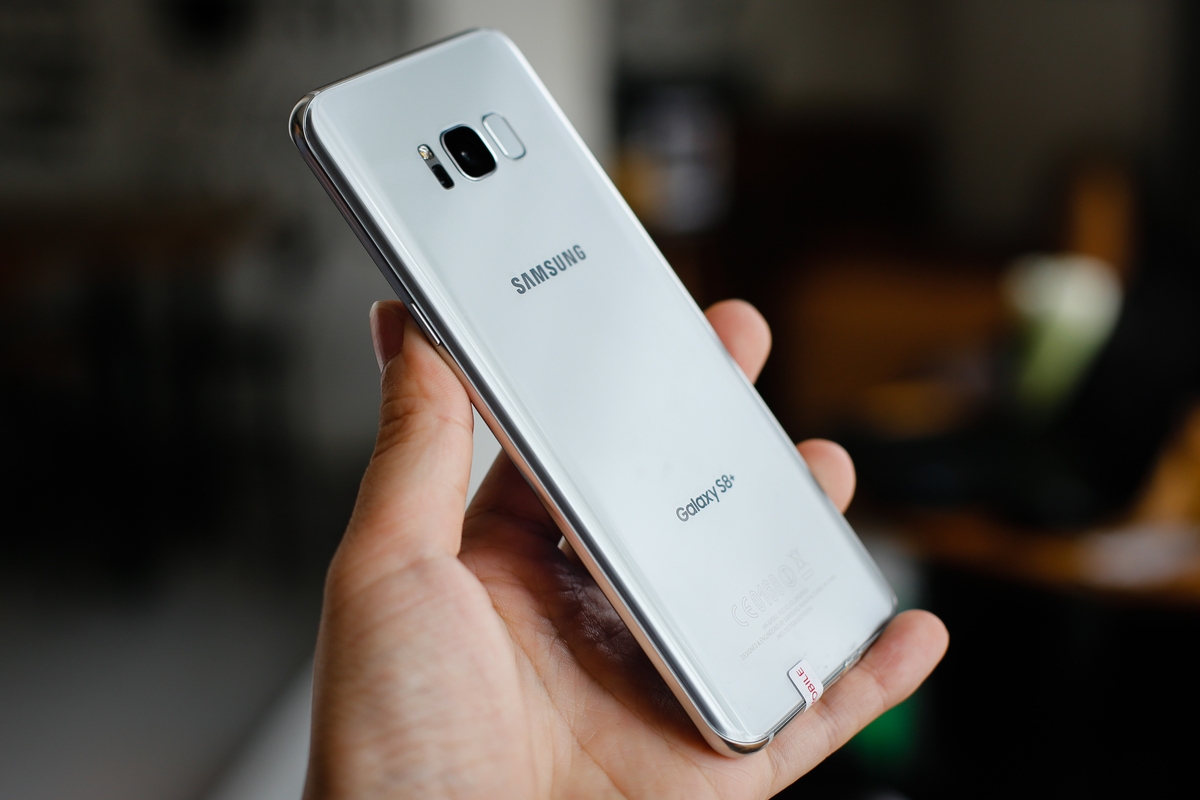 Galaxy S8 Plus đầu tiên về Việt Nam với giá bán khá tốt