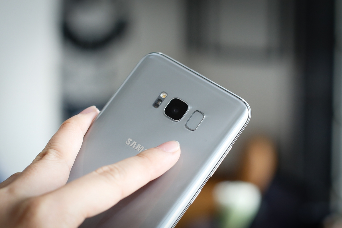 Galaxy S8 Plus đầu tiên về Việt Nam với giá bán khá tốt