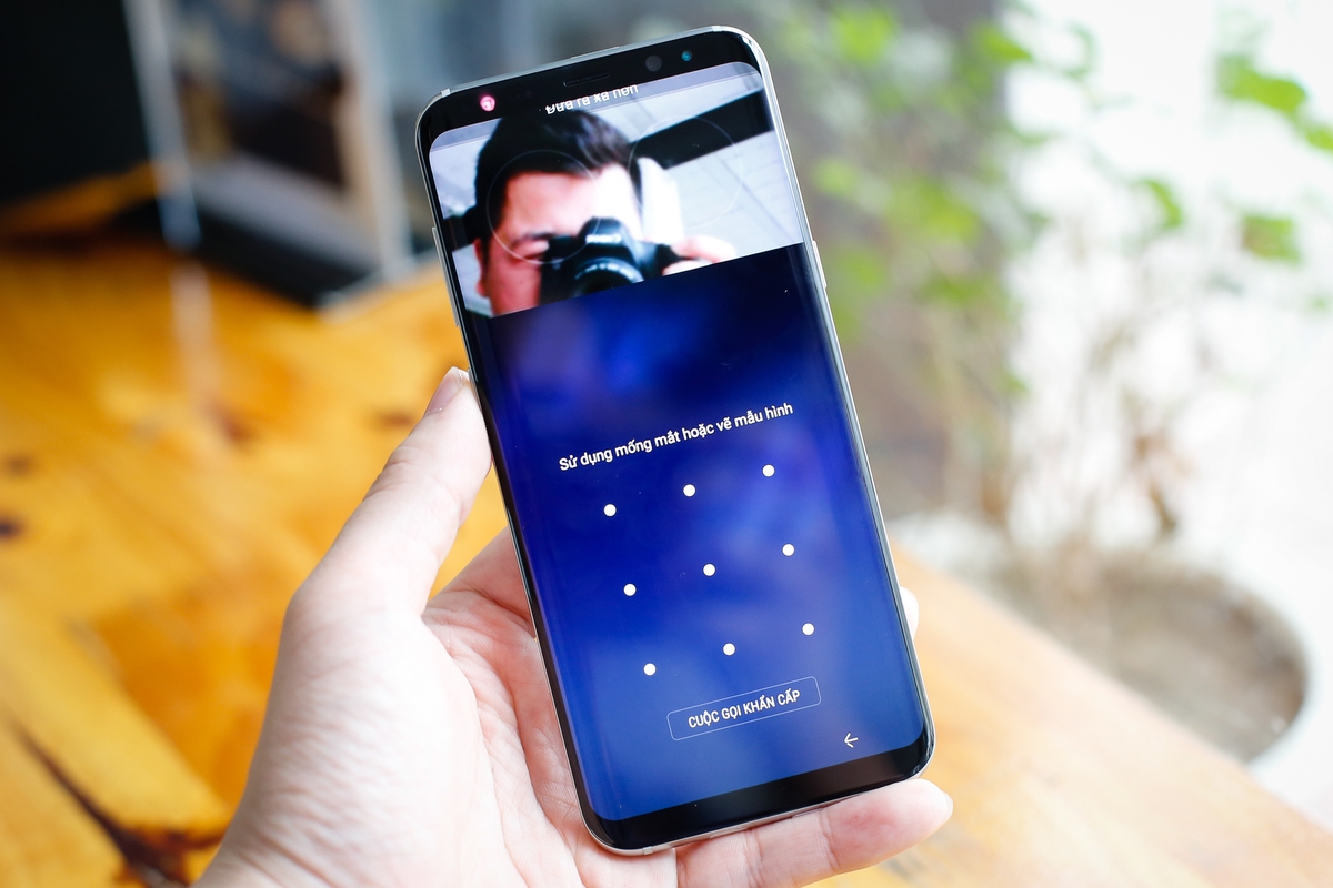 Galaxy S8 Plus đầu tiên về Việt Nam với giá bán khá tốt