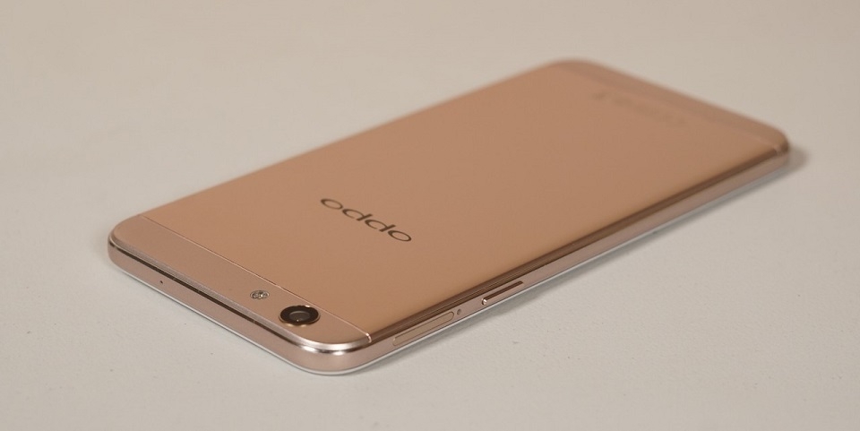 Chuyên gia selfie OPPO F1s với camera trước 16MP giảm giá