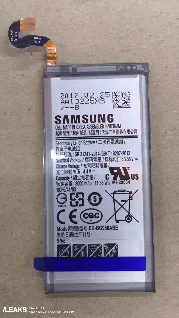 Đây chính là 2 thỏi pin sản xuất tại VN của Galaxy S8, S8 Plus Đây chính là 2 thỏi pin sản xuất tại VN của Galaxy S8, S8 Plus