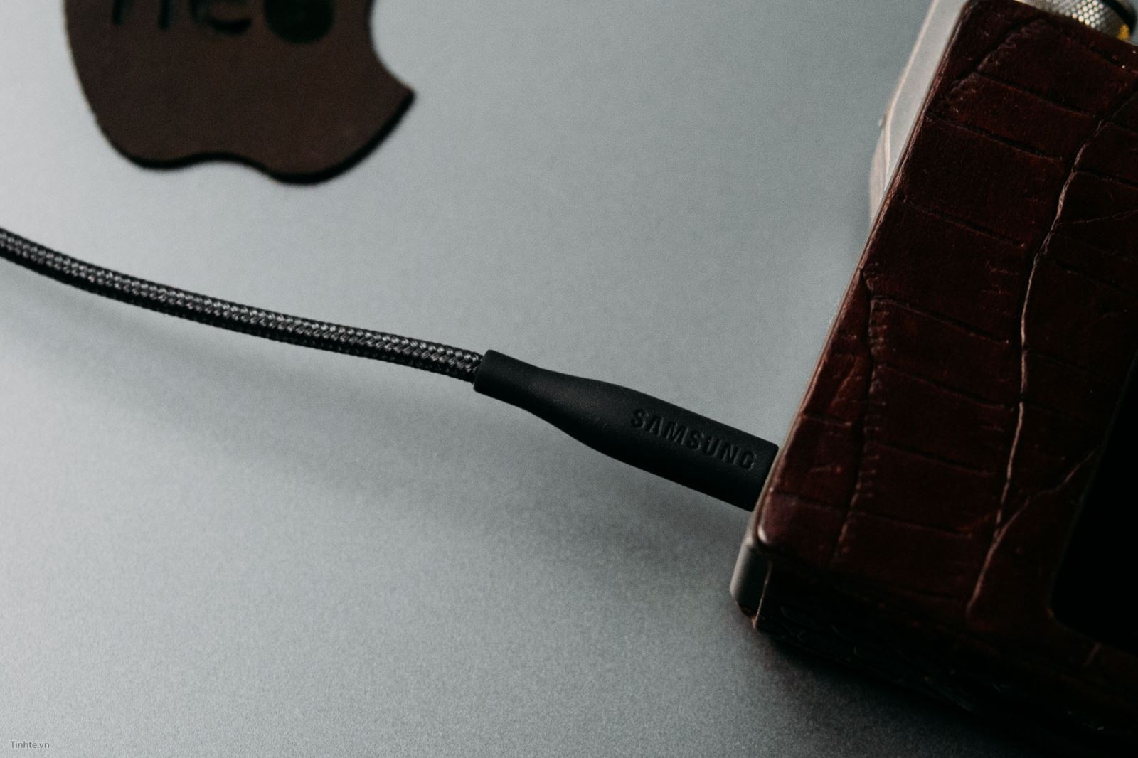 Những hình ảnh của tai nghe Samsung AKG sản xuất tại VN