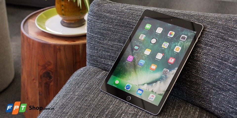 iPad Wi-Fi 32GB [2017] giảm giá như chưa từng được giảm