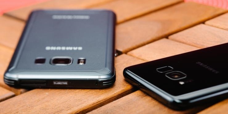 10 smartphone có thời lượng pin dài nhất năm 2017