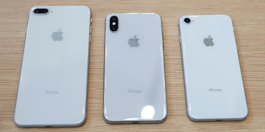 Khó tin: iPhone 8, iPhone X đang “ế hàng”?