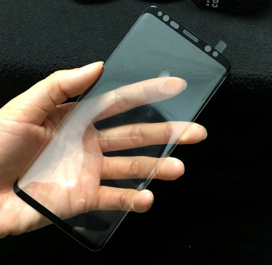 Mặt trước Galaxy S9 xuất hiện trên tay người dùng Mặt trước Galaxy S9 xuất hiện trên tay người dùng