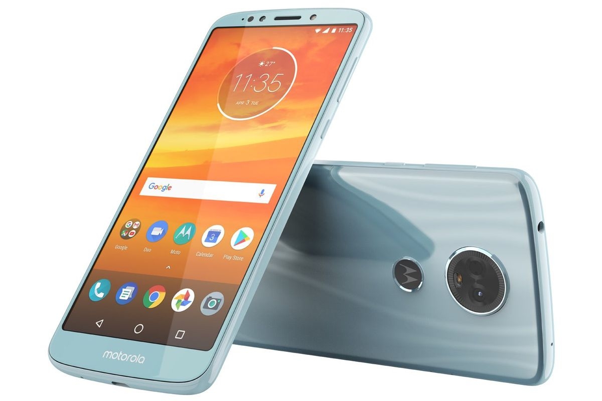 Moto E5 Plus camera kép lộ ảnh render với màu xanh đẹp mắt