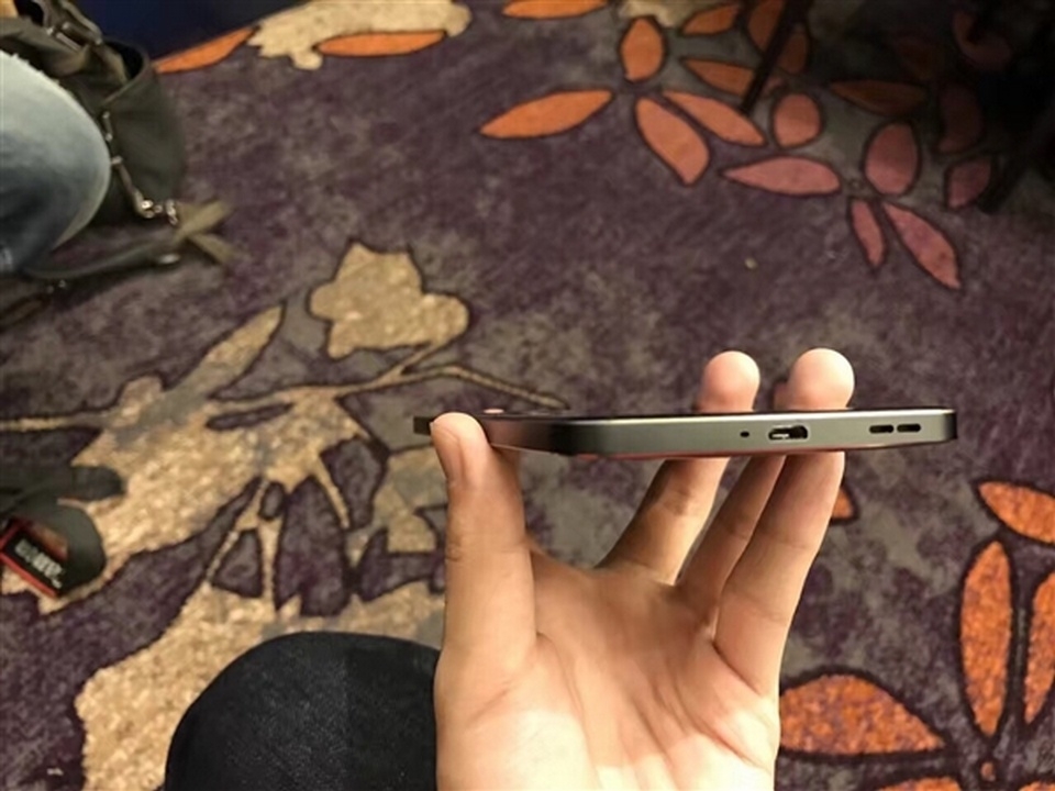 Trên tay Nokia 6, smartphone kim loại với camera 16MP, ROM 64GB giá hấp dẫn