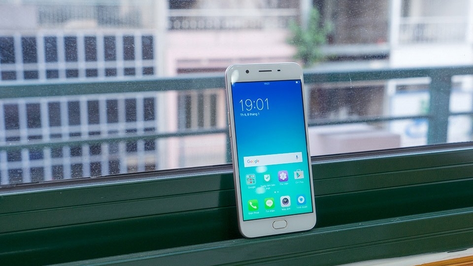 OPPO F1s 2017 với camera selfie 16MP, ROM 64GB hạ giá mạnh