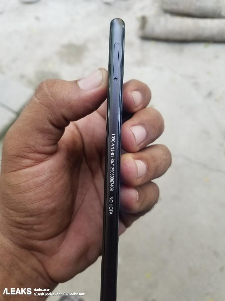 Huawei P20 bất ngờ lộ ảnh thực tế kèm thông số cấu hình chi tiết