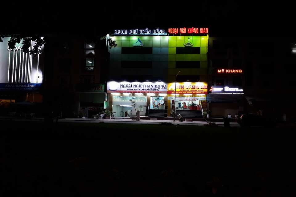 Đánh giá camera Samsung Galaxy J5 Prime: Còn thiếu một chút để hoàn hảo Đánh giá camera Samsung Galaxy J5 Prime: Còn thiếu một chút để hoàn hảo