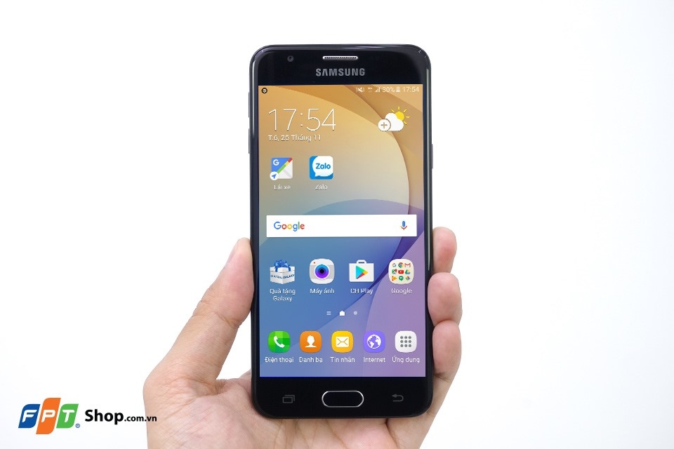 Samsung Galaxy J5 Prime vs Oppo A39: Ai là kẻ thắng?