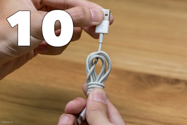 Cách quấn dây tai nghe không bị rối 12