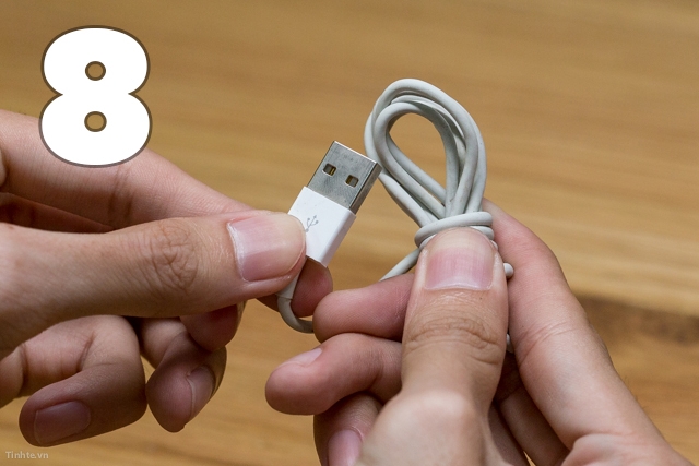 Cách quấn dây tai nghe không bị rối 10