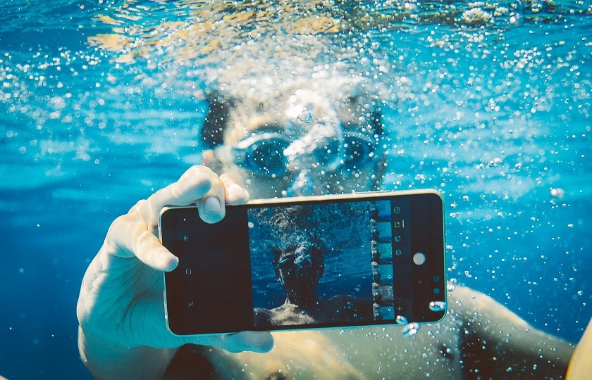 Samsung Galaxy A8 và A8 Plus