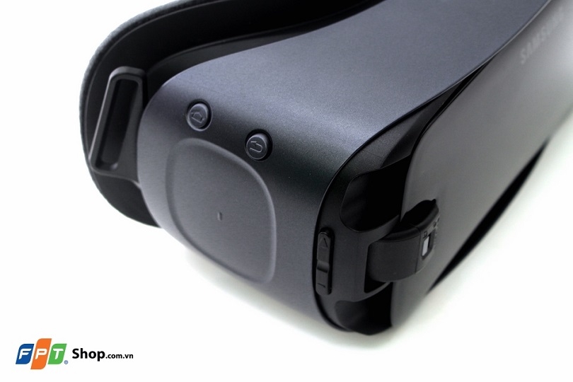 kính thực tế ảo Samsung Gear VR 2017