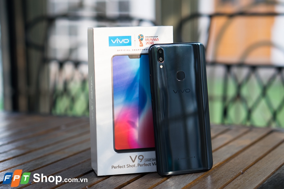 Giá vivo V9 Giá vivo V9