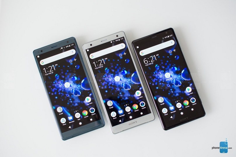 trên tay Xperia XZ2 và XZ2 Compact