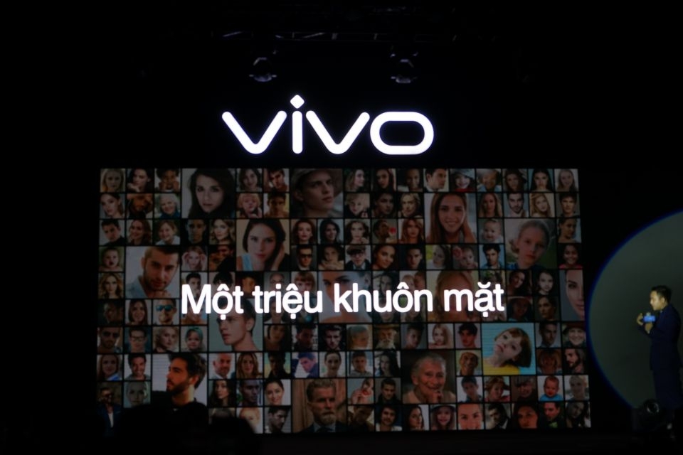 Vivo V9 ra mắt