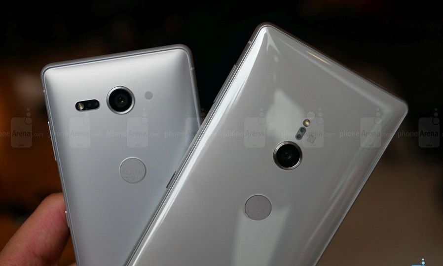 trên tay Sony Xperia XZ2 Compact