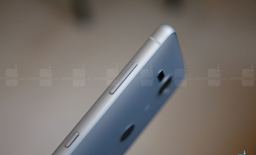 trên tay Sony Xperia XZ2 Compact