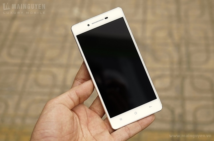 Oppo-R1