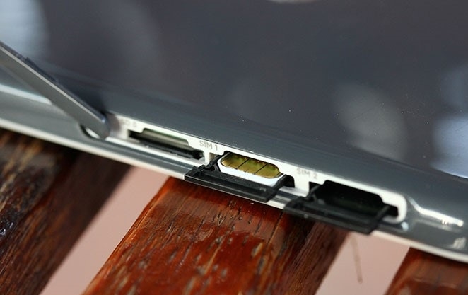 HTC-Desire-820s