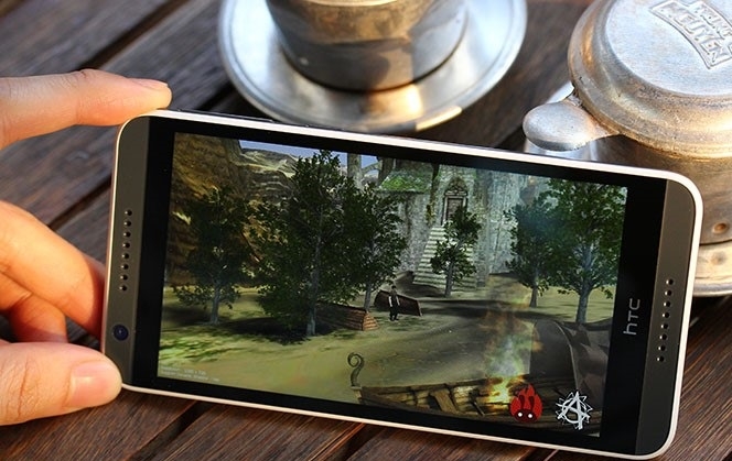 HTC-Desire-820s