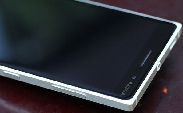 Nokia-Lumia-830