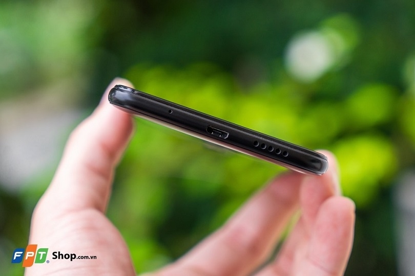 điện thoại màn hình Fullview Wiko View XL