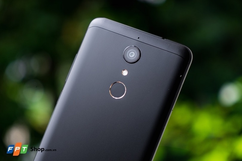 điện thoại màn hình Fullview Wiko View XL