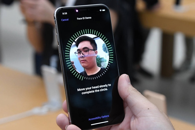 face id và quét mống mắt có gì khác nhau