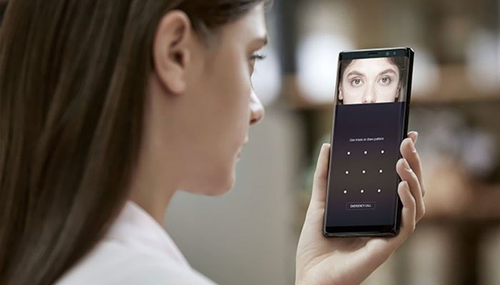 face id và quét mống mắt có gì khác nhau
