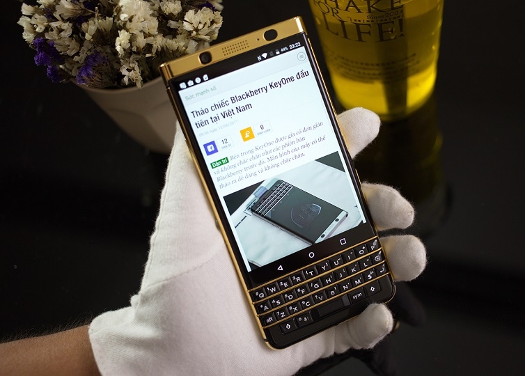 điện thoại Blackberry có chống nước không