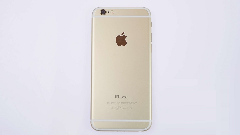 nên mua iPhone 6s plus cũ hay Samsung galaxy c7 pro