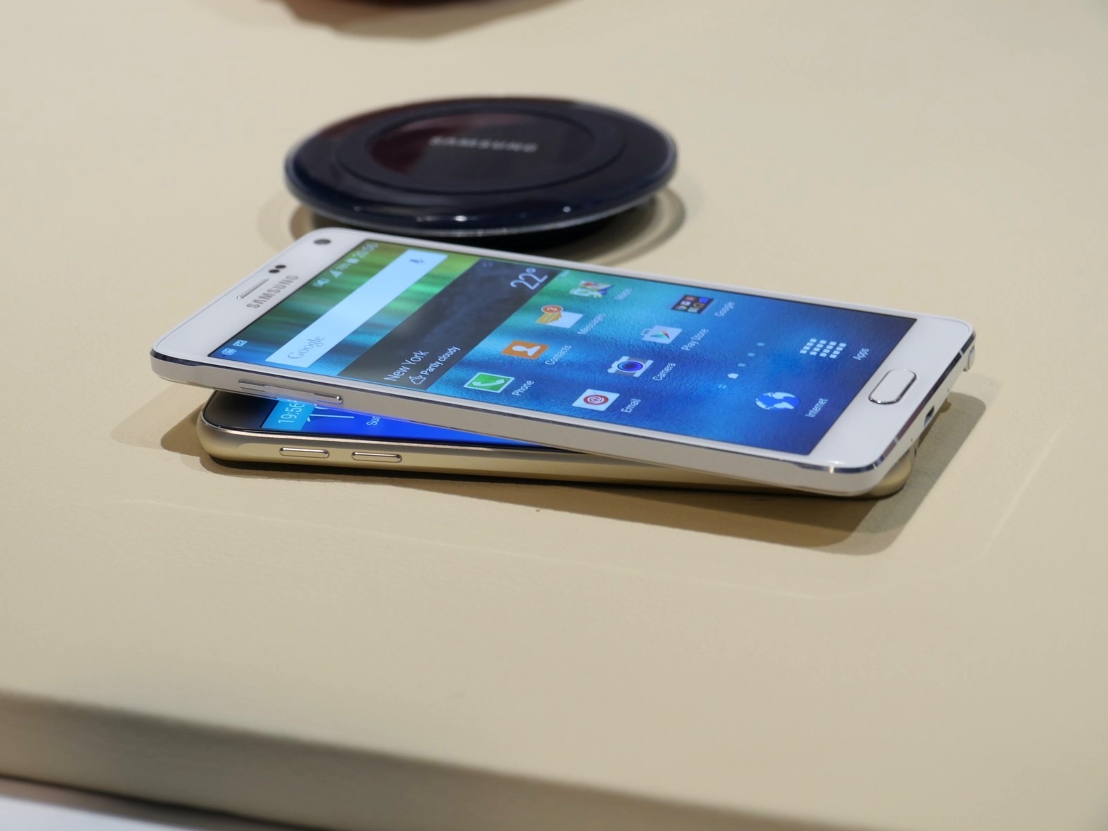 Samsung-Galaxy-S6-va-Samsung-Galaxy-Note-4