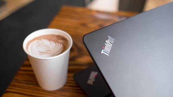 Lenovo-ThinkPad-Yoga-14
