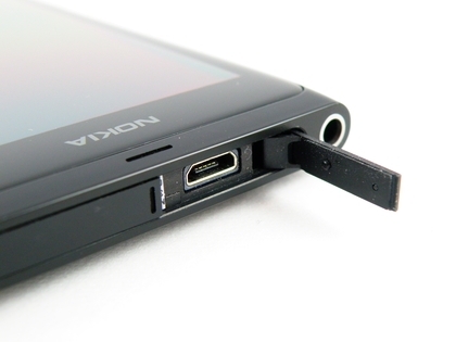 Nokia-Lumia-800