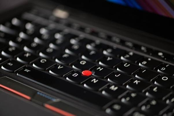 Lenovo_ThinkPad_X1_Carbon