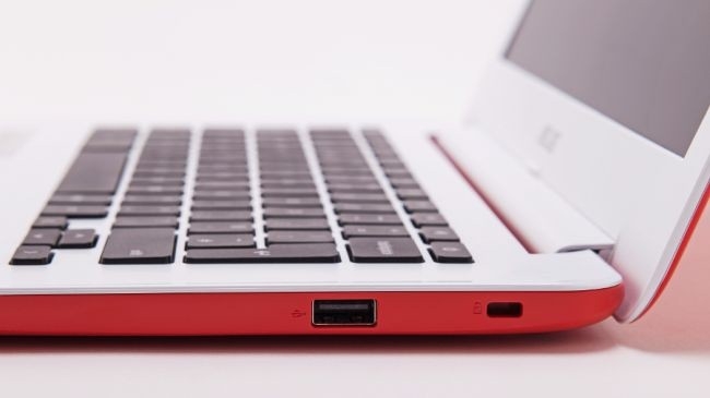 Thông số kỹ thuật phần cứng của Asus C300M