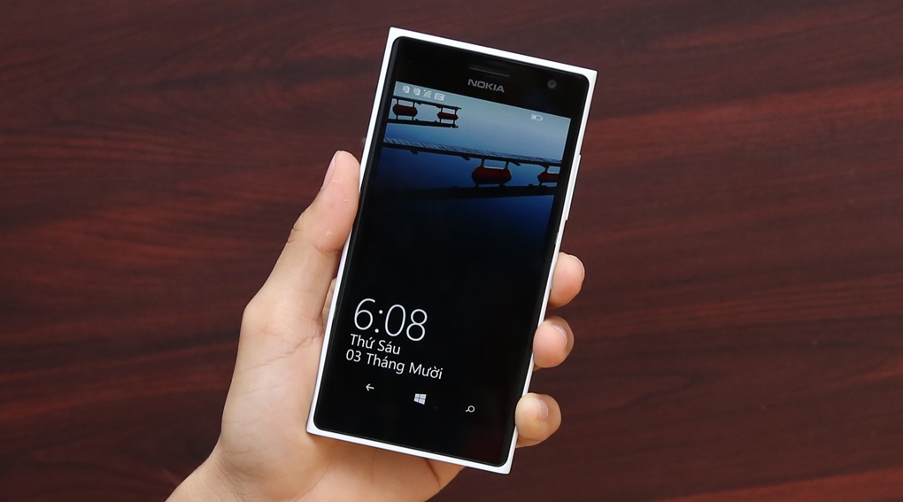 Nokia-Lumia-730
