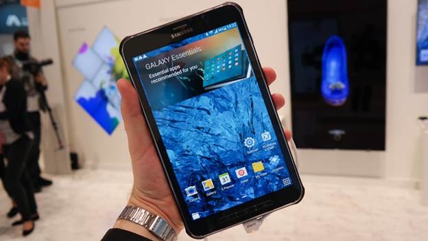 Galaxy-Tab-Active-tai-Uc