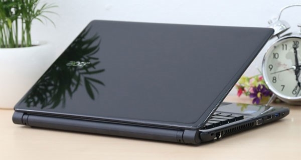 laptop-Acer-Aspire-E1-472-20