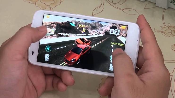 Gionee-Ctrl-V5-nho-gon