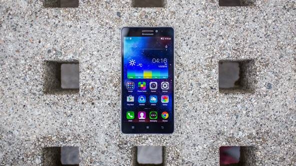 So-sanh-Lenovo-A7000-vs-Xiaomi-Redmi-2