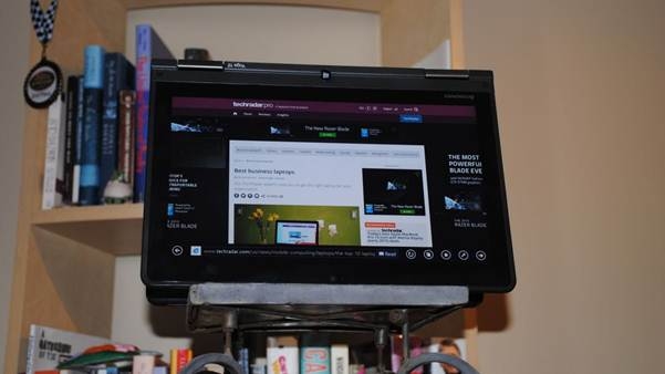 Lenovo_ThinkPad_Yoga_12