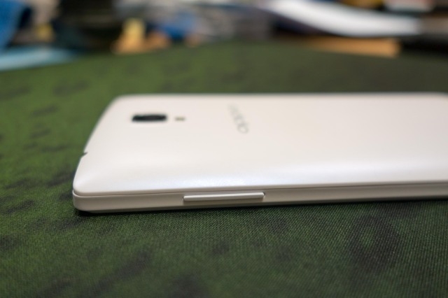Oppo-Neo-5-chat-luong