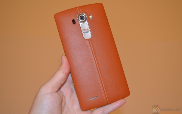 Tinh-nang-va-uu-diem-LG-G4-cac-nut-phia-sau