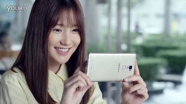 Thiết kế, cấu hình và giá của Oppo R7