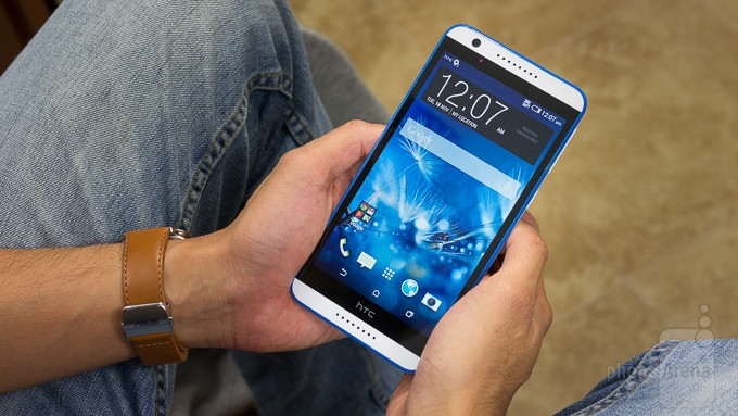 HTC Desire 820